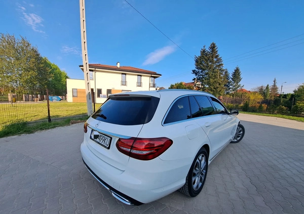 Mercedes-Benz Klasa C cena 79000 przebieg: 171115, rok produkcji 2016 z Piaseczno małe 301